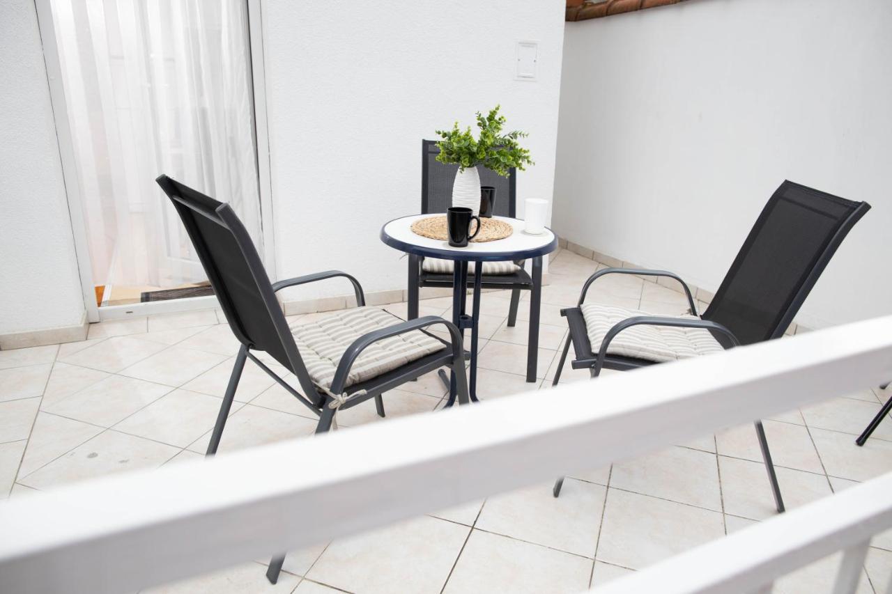 Apartman Gundulic Vinkovci Exteriör bild
