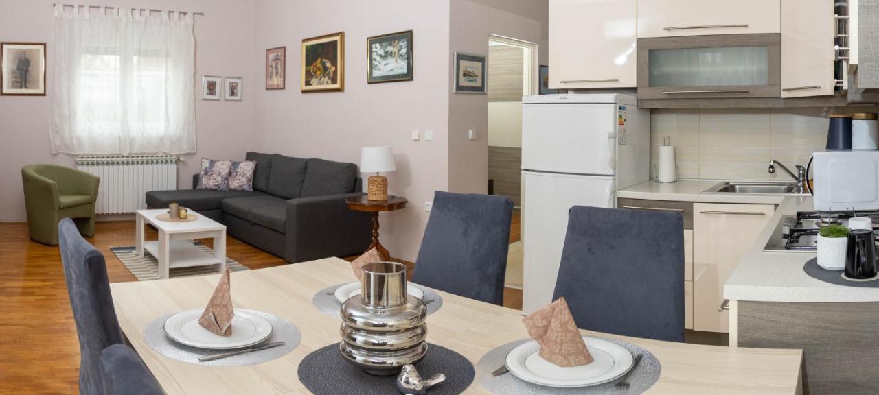 Apartman Gundulic Vinkovci Exteriör bild
